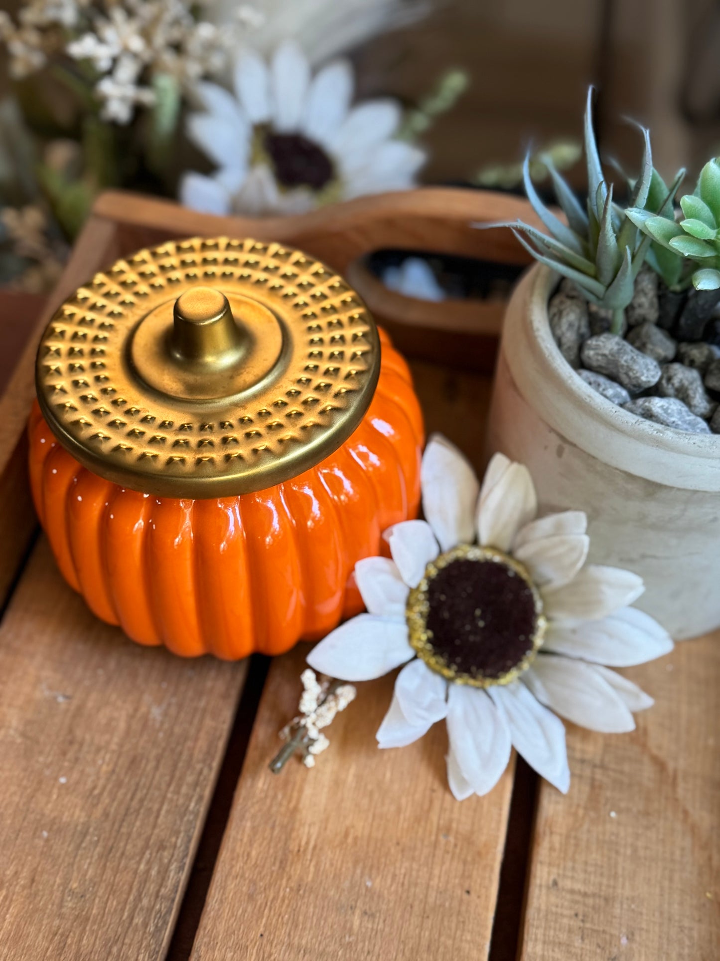 Ceramic Pumpkin Candle with 2 crackling wicks, clean burning candles