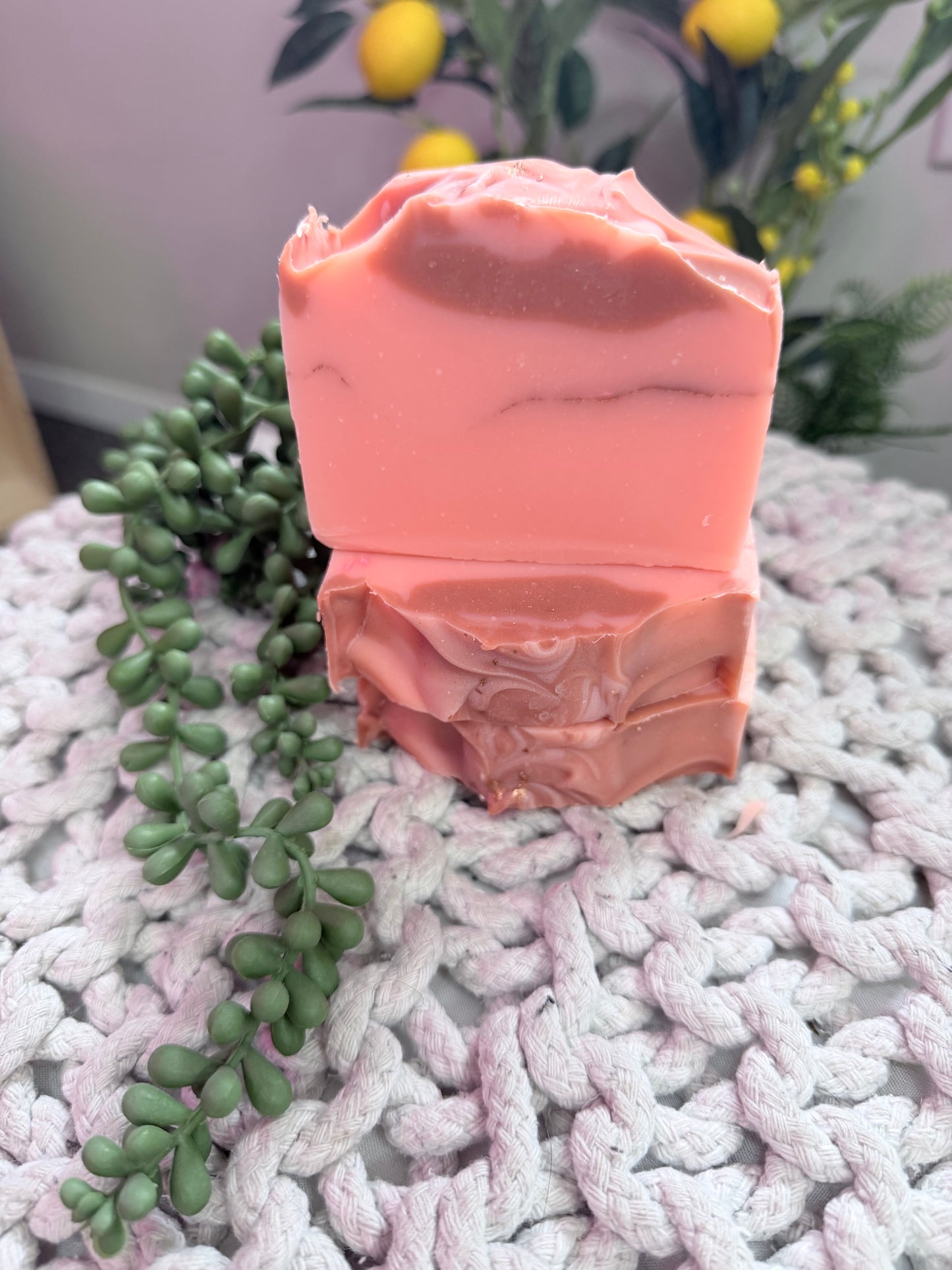 Pineapple Kiwi Summer Soap